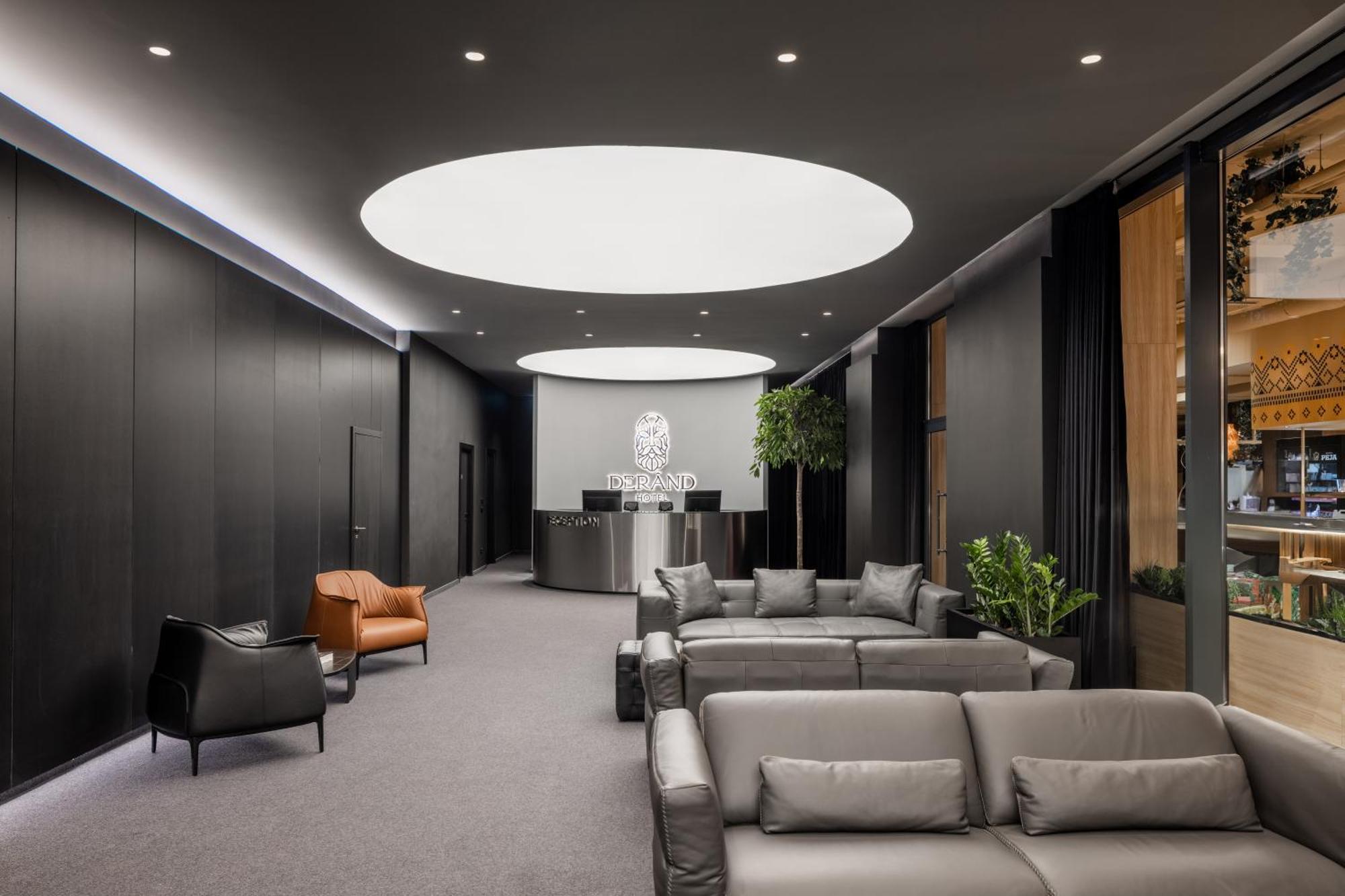 Derand Hotel Pristina Eksteriør billede